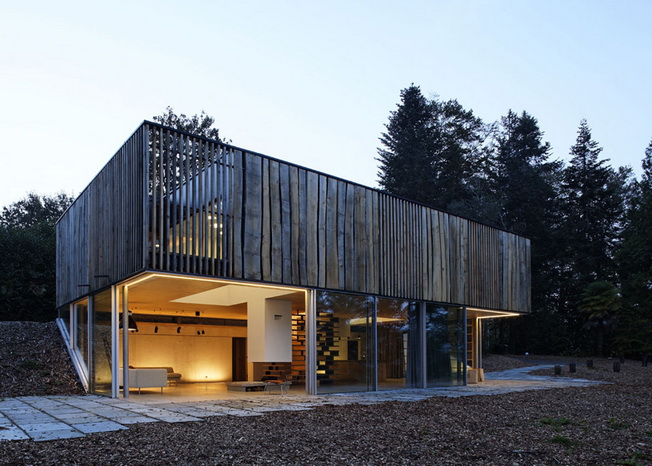 D House autorstwa Lode Architecture