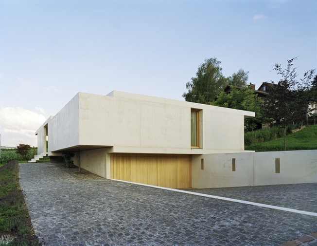 Dom na Zimmerberg Bottom autorstwa Rossetti + Wyss Architekten