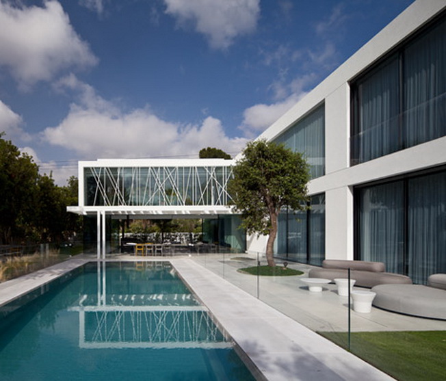 Dom Rozrywki izraelskiego architekta łączy życie rodzinne z rozrywką