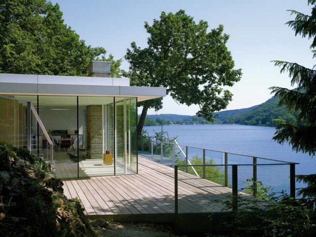 Lake House autorstwa LHVH Architekten