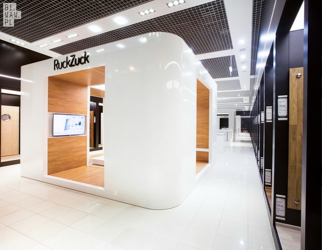 RuckZuck – pierwszy multimedialny salon podłóg i drzwi